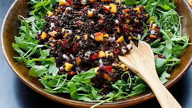 Lentil and Peach Salad with Tarragon Vinaigrette Lentil and Peach Salad with Tarragon Vinaigrette