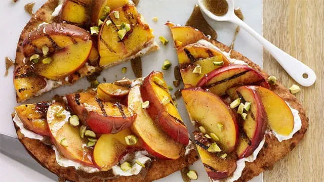 Grilled Fruit Tart with Spiced Honey Drizzle peach-tart