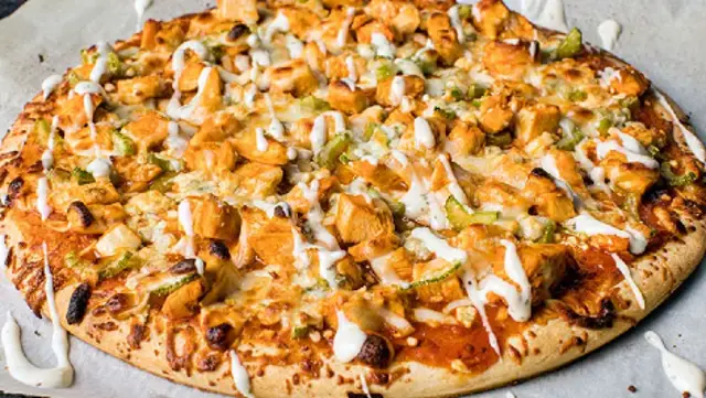 buffalo chicken pizza