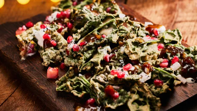 Loaded Crispy Kale Chips loaded-crispy-kale-chips-640x360