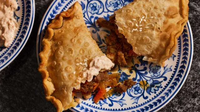 Bulgogi Empanadas bulgogi-empanadas-640x360