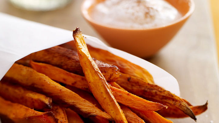 Baked Sweet Potato Fries with Honey Spice Dip