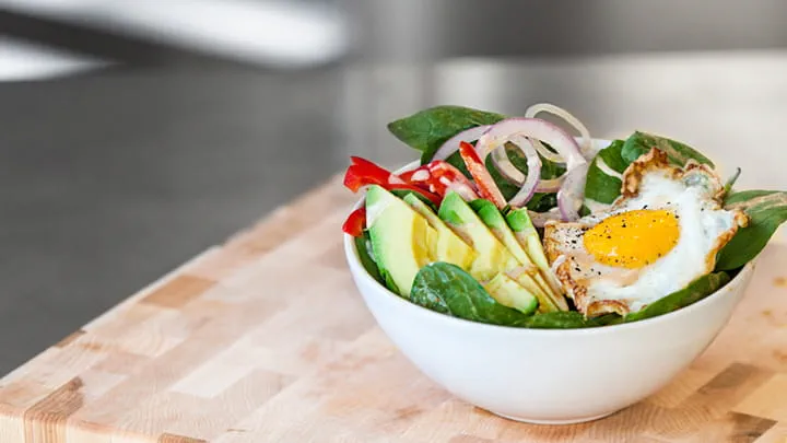 Fiery Red Curry Avocado Breakfast Bowl
