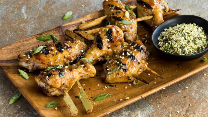 Spicy Japanese Izakaya Style Grilled Wings