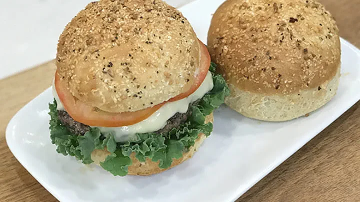 Montreal Steak Hamburger Buns