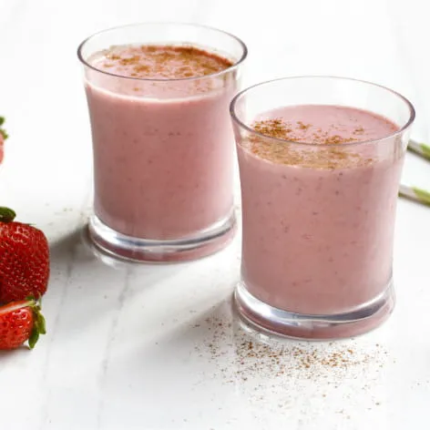 Strawberry Coconut Milk Smoothie