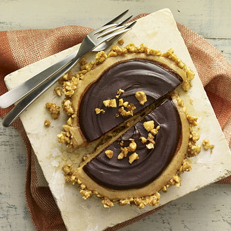 Peanut Butter Snickerdoodle Tart with Cinnamon Peanut Crust