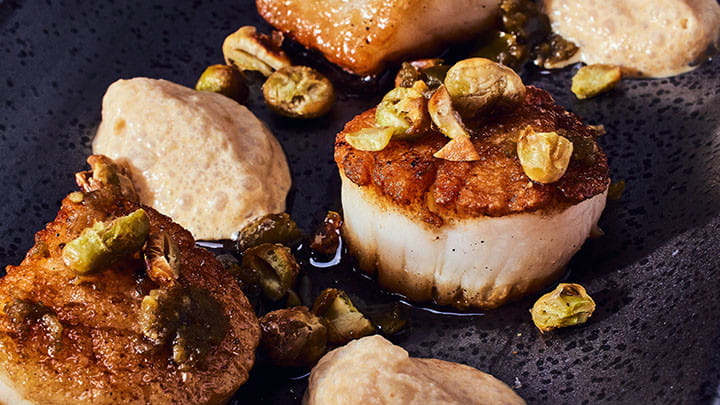 yuzu_kosho_scallops_with_miso_foam_720x405